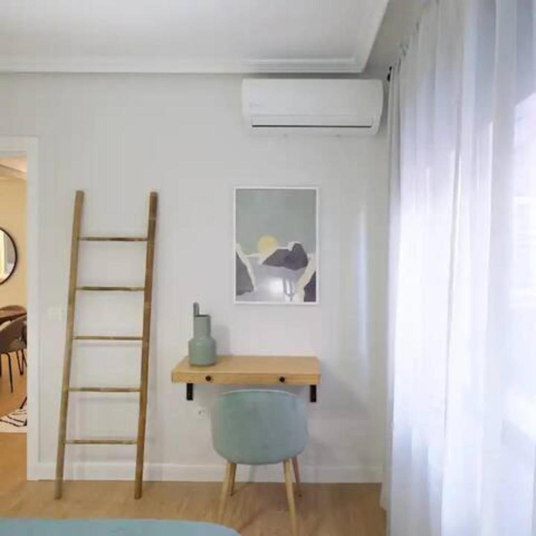 Guestready - Un Moderno Apartamento A Un Paso De La Plaza Mayor Madrid Luaran gambar